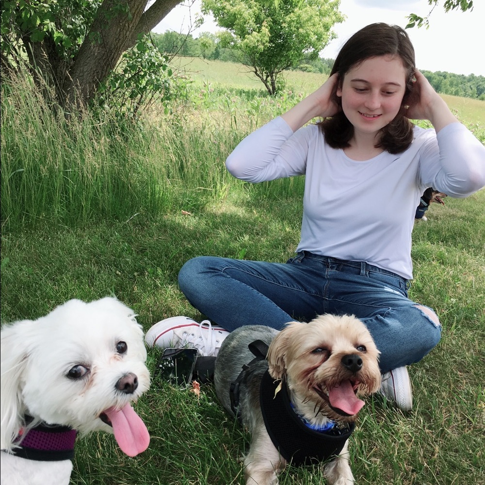 Meet your Posher, Annalise